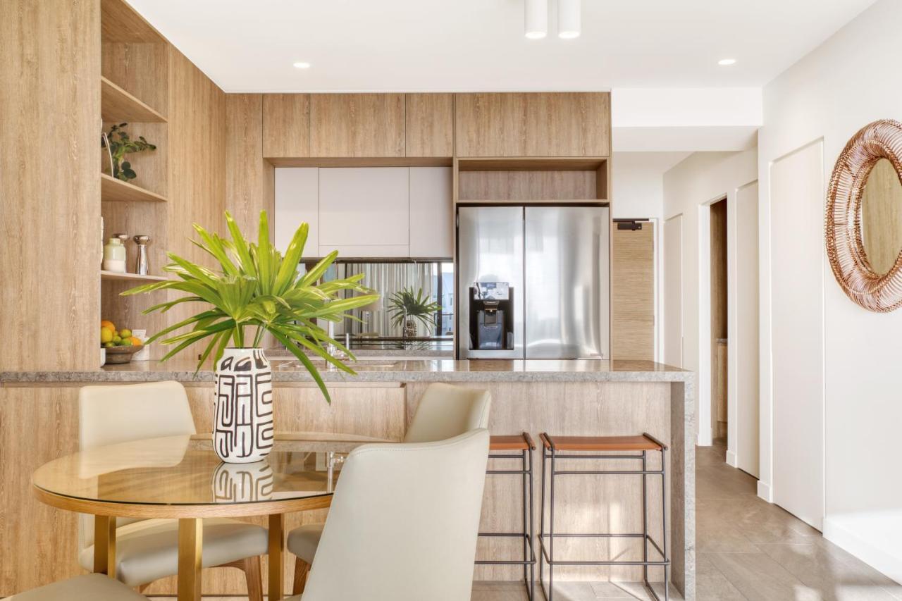 Vue Broadbeach - Official Gold Coast Exterior photo